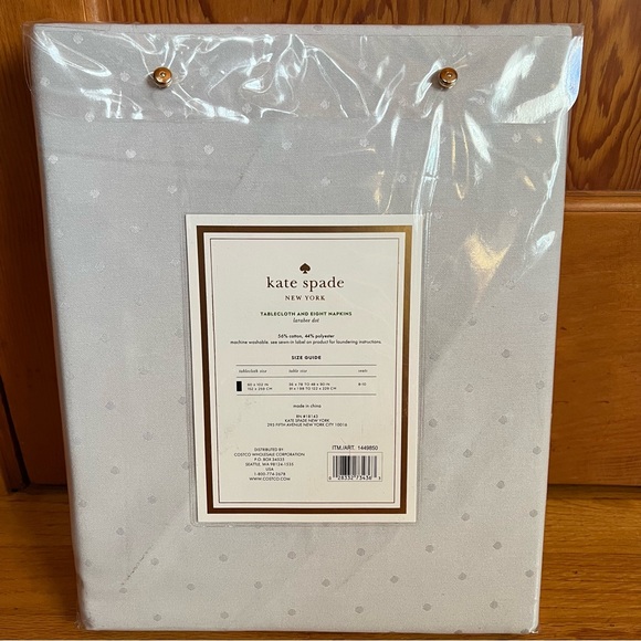 Kate Spade Larabee Dot Tablecloth and Napkin Set NWT - Picture 4 of 5